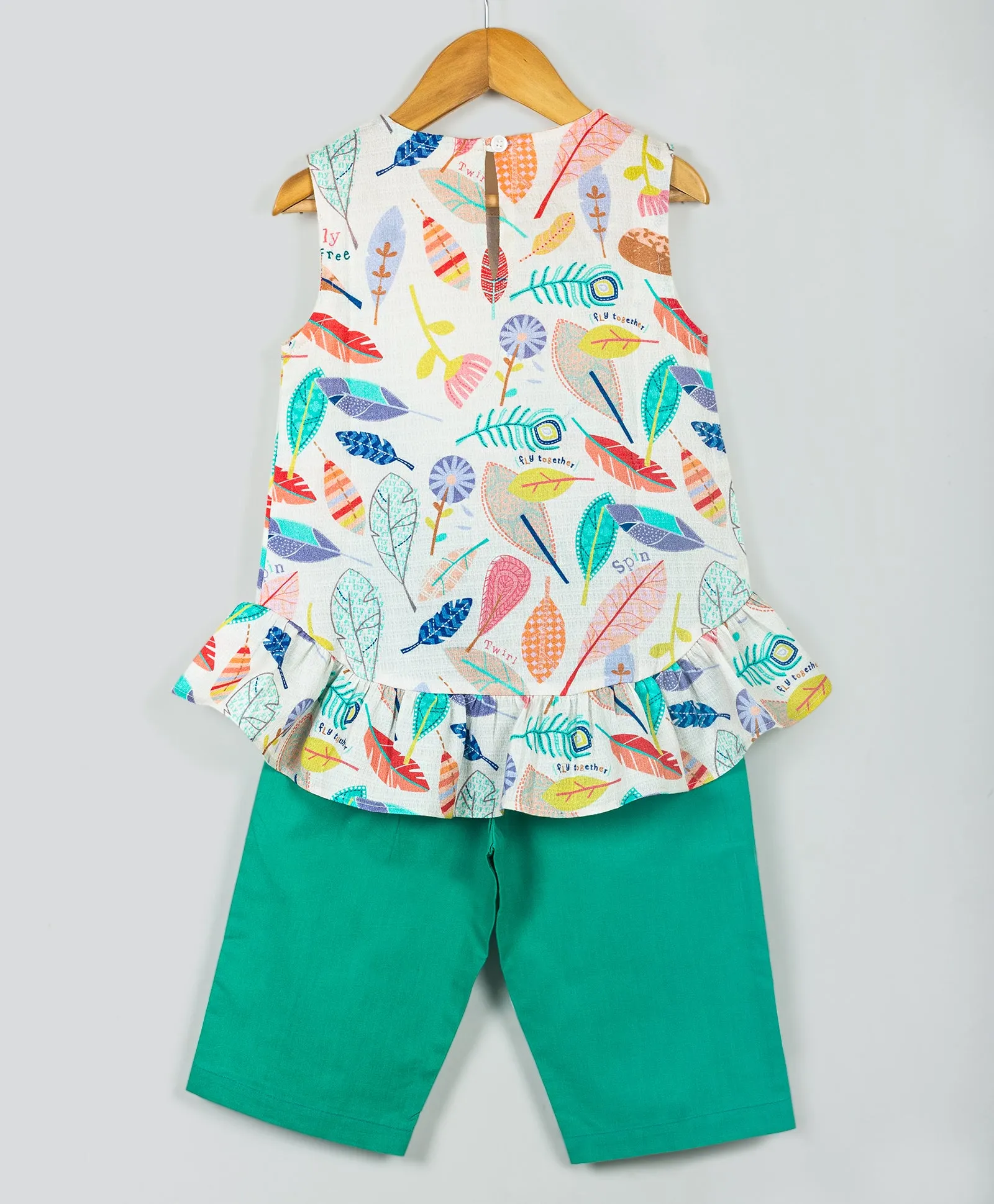 Sleeveless Feathers Print Peplum Top With Palazzo