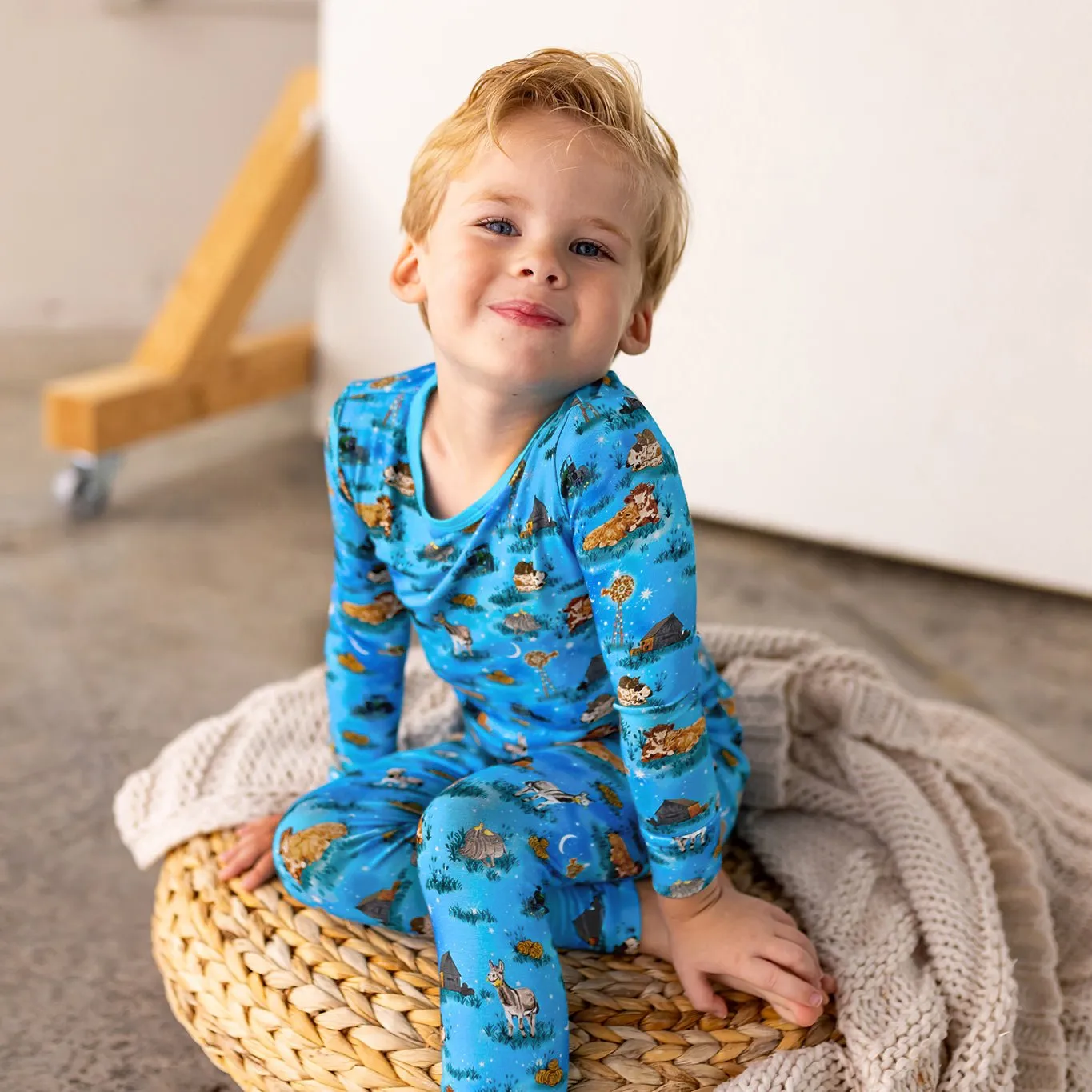 Twilight Farm Buddies Long Sleeve Pajama Set (2T-12Y)